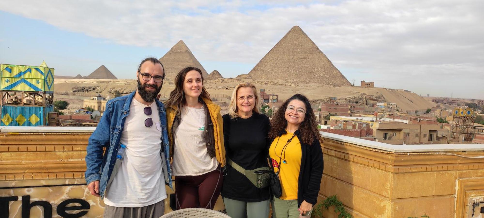 Pyramids Kingdom - Guest House Kafret el-Gabal Kültér fotó