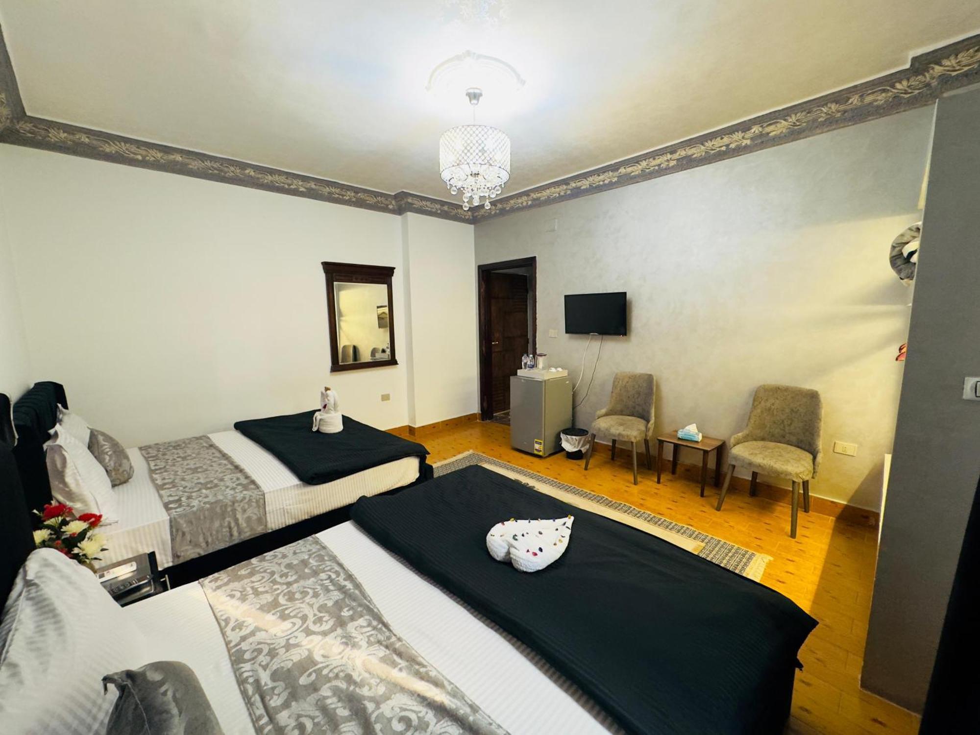 Pyramids Kingdom - Guest House Kafret el-Gabal Kültér fotó